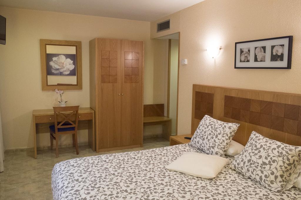 Hostal Azul El Molar Eksteriør billede