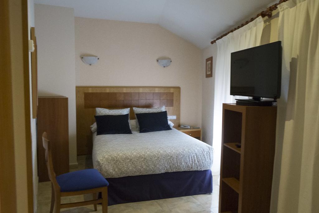 Hostal Azul El Molar Eksteriør billede