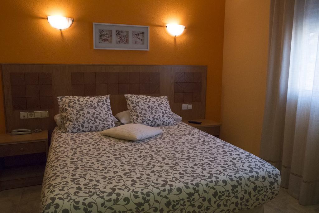Hostal Azul El Molar Eksteriør billede
